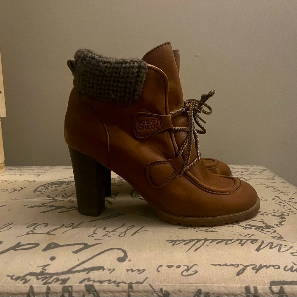 See By Chloe Brown Leather Lace-Up Heeled Ankle Boots